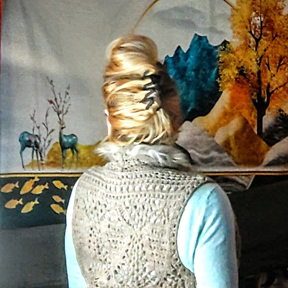 RESERVED Relativity Vest Crochet & Faux Fur Tan/Cream/White Sz. PXL - Picture 5 of 7